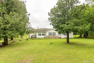 16445 29 Mile Rd, Albion, MI 49224