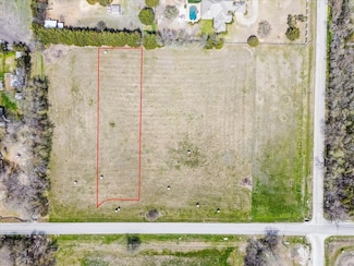 2517 Grace Ln, Lancaster, TX 75146