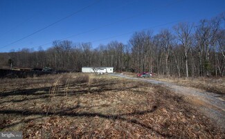 322 Pine Grove Rd, New Bloomfield, PA 17068