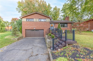 624 Fort Couch Rd, Pittsburgh, PA 15241