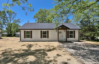 281 N 2nd St, Verona, MO 65769