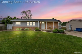 33651 Cowan Rd, Westland, MI 48185