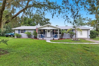 12217 Victor Ln, Dade City, FL 33525