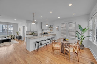902c Cheatham Place, Nashville, TN 37208