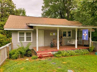 1731 Rocky Ridge Rd, Enoree, SC 29335