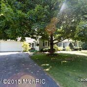 5864 Bauer Rd, Hudsonville, MI 49426