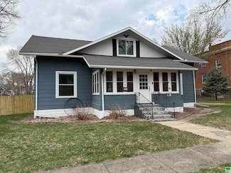 431 Iowa St, Akron, IA 51001