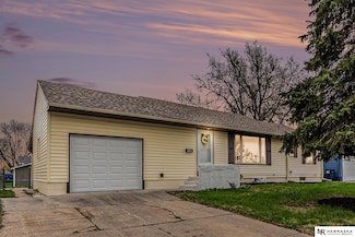 2128 E 1st St, Fremont, NE 68025