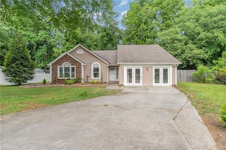 4123 Silver Fox Ct, High Point, NC 27265
