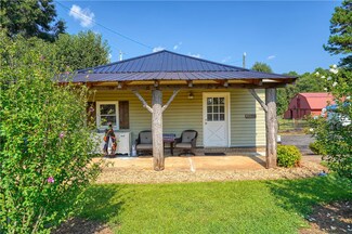 1356 Thomas Mill Rd, Easley, SC 29640