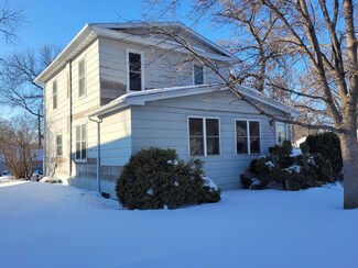 302 4th Ave SW, Pipestone, MN 56164
