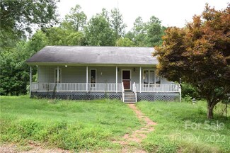 5100 Queens Creek Rd, Hickory, NC 28602