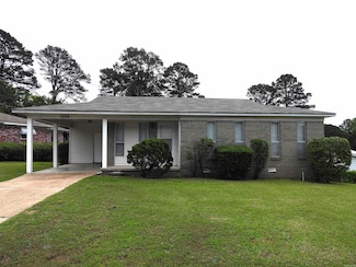 1209 Glenda Dr, Little Rock, AR 72205