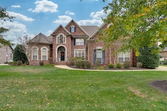 2808 Wynthrope Hall Dr, Murfreesboro, TN 37129
