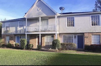 8642 Glen Meadow Ln, Beaumont, TX 77706