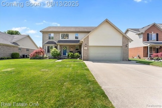 26957 Blue Heron Dr, Flat Rock, MI 48134