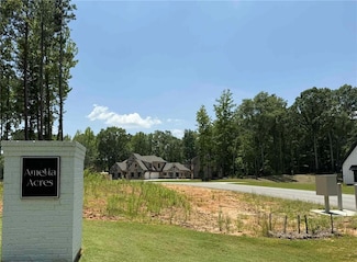 154 Blake Ln, Winder, GA 30680