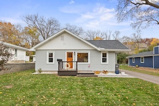 1316 Gettysburg Ave N, Golden Valley, MN 55427