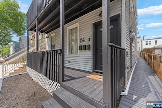 64 Yale Ave, Jersey City, NJ 07304