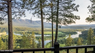 75 Windy Ln, Moyie Springs, ID 83845