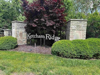 7084 S National Point Rd, Bloomington, IN 47403