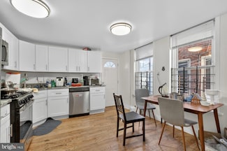 4058 Irving St, Philadelphia, PA 19104