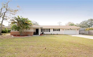 1951 Magnolia Dr, Clearwater, FL 33764