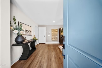 586 Via Chelsea, Camarillo, CA 93012