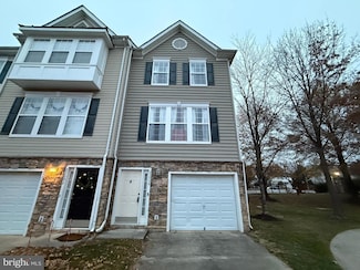 23004 Fontwell Square, Sterling, VA 20166