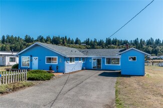 3735 Oceanside Dr, Greenbank, WA 98253