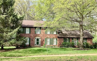 415 Thunderhead Canyon Dr, Ballwin, MO 63011