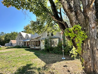 16 Forgotten Alley Dr, Waterford, ME 04088