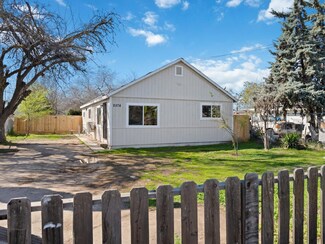 2574 S Rowell Ave, Fresno, CA 93725
