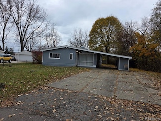 261 Spring Park, Walled Lake, MI 48390