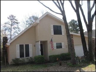 16 Hickory Ln, Maumelle, AR 72113