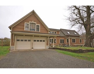 121 N Hatfield Rd, Hatfield, MA 01038