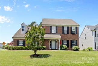 9746 Holly Park Dr, Charlotte, NC 28214