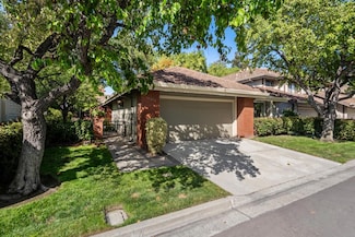 18891 Biarritz Ln, Saratoga, CA 95070