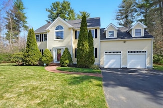 388 Concord St, Rockland, MA 02370