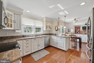 13461 Point Pleasant Dr, Chantilly, VA 20151