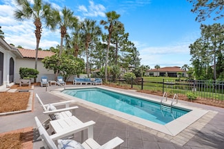 1802 Baytowne Ave N, Miramar Beach, FL 32550