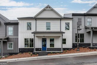 5631 Pine St, Flowery Branch, GA 30542