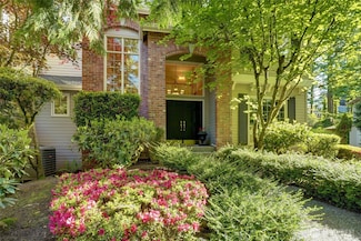 3215 165th Place NE, Bellevue, WA 98008