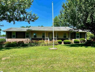 105 Fleetwood Dr, Belton, SC 29627