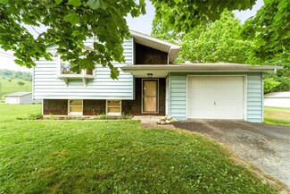 54 Barton Rd, Apalachin, NY 13732