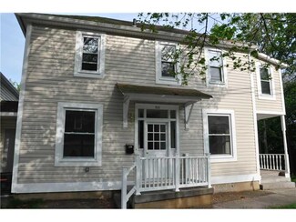 915 5th St, Oakmont, PA 15139
