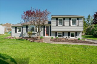 126 Cheerwood Dr, Baldwinsville, NY 13027