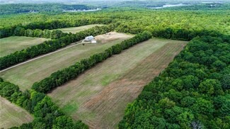 84 Green Stag Ln, Litchfield, ME 04350