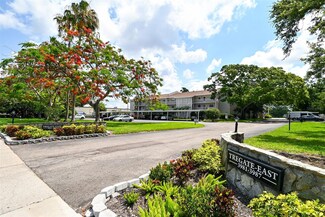 3981 MacEachen Blvd Unit 330, Sarasota, FL 34233
