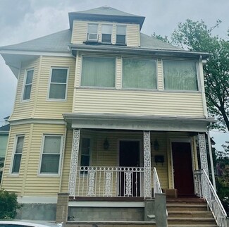 43 Larchmont St Unit 1, Dorchester Center, MA 02124
